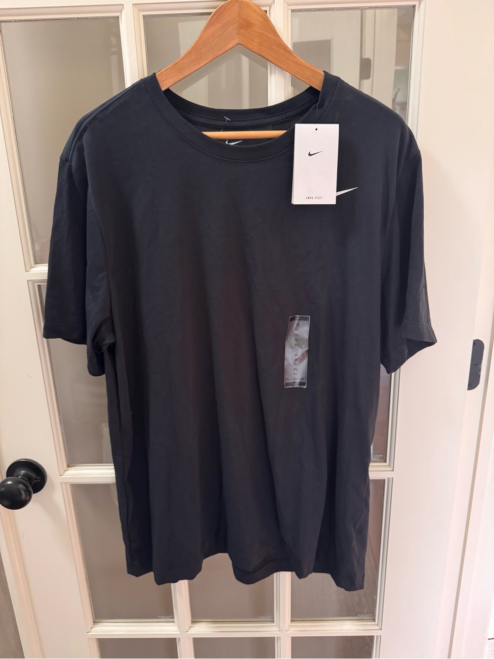Nike men’s black size xl tshirt NWT